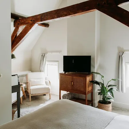 Het Hart فندق مبيت وإفطار Alem