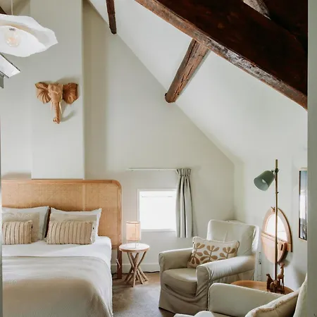 فندق مبيت وإفطار Het Hart 4*