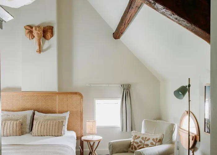 Bed & Breakfast Het Hart 4*